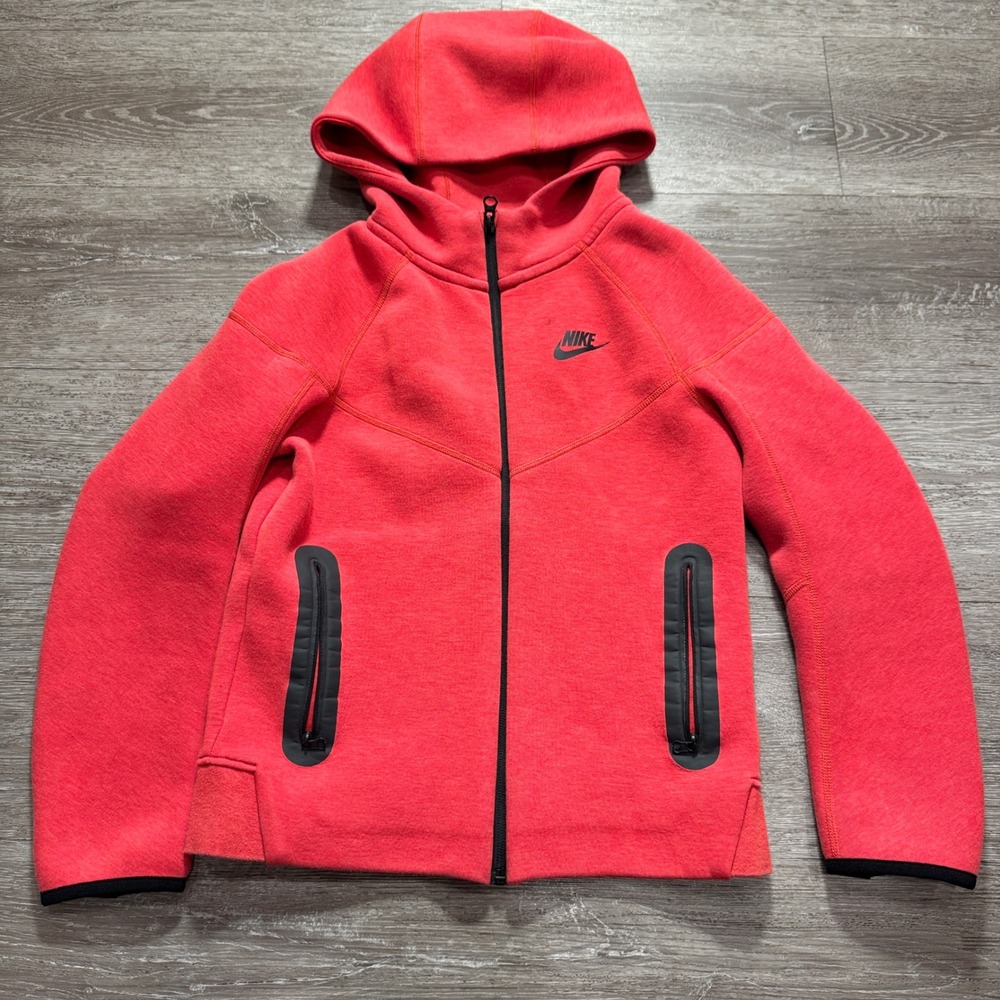 Nike Sportswear Tech Fleece Hoodie Boys Medium Red Cotton Athletic Streetwear